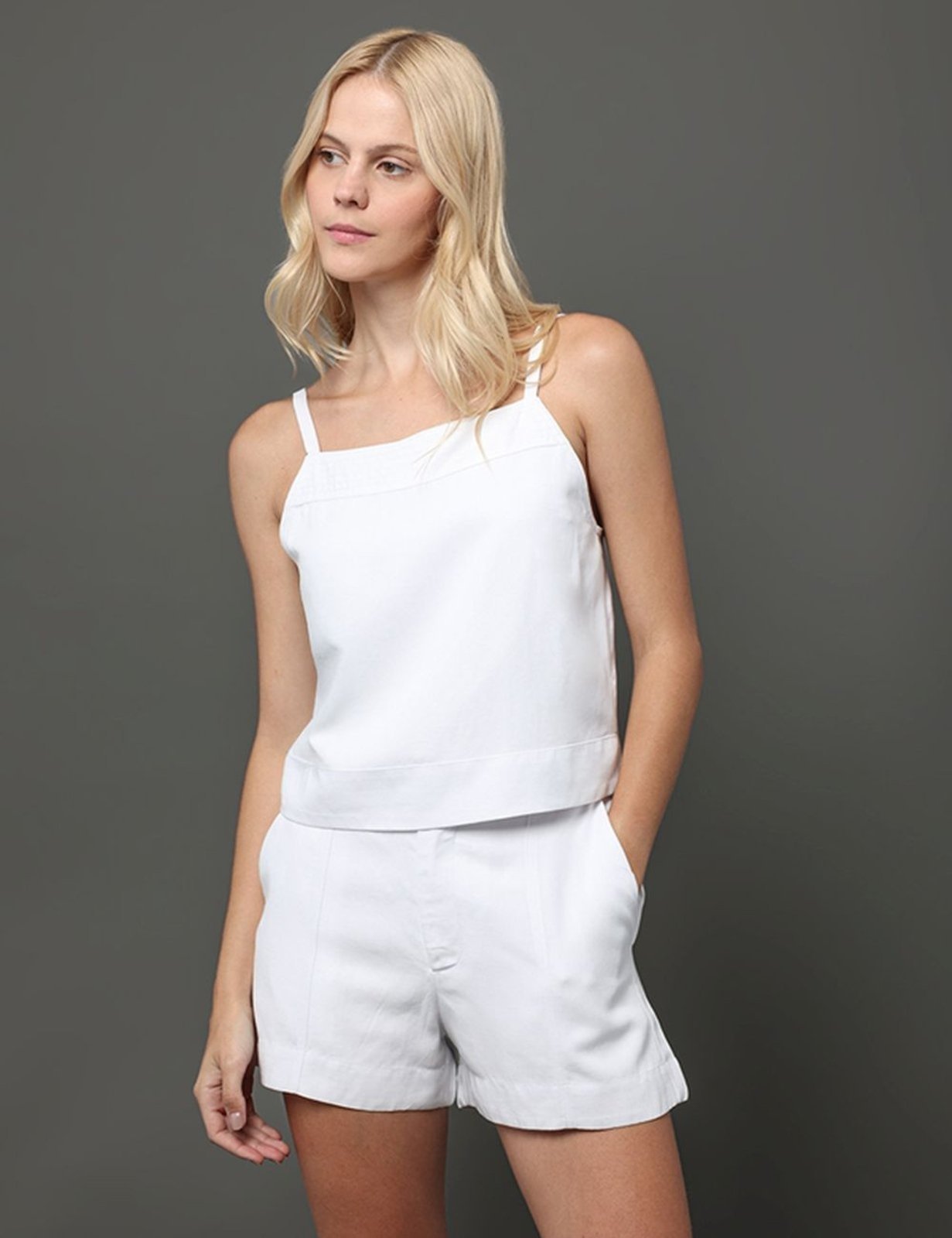 Vista 2 Top Feminino Linho Misto Calvin Klein Jeans branco Calvin Klein Jeans branco
