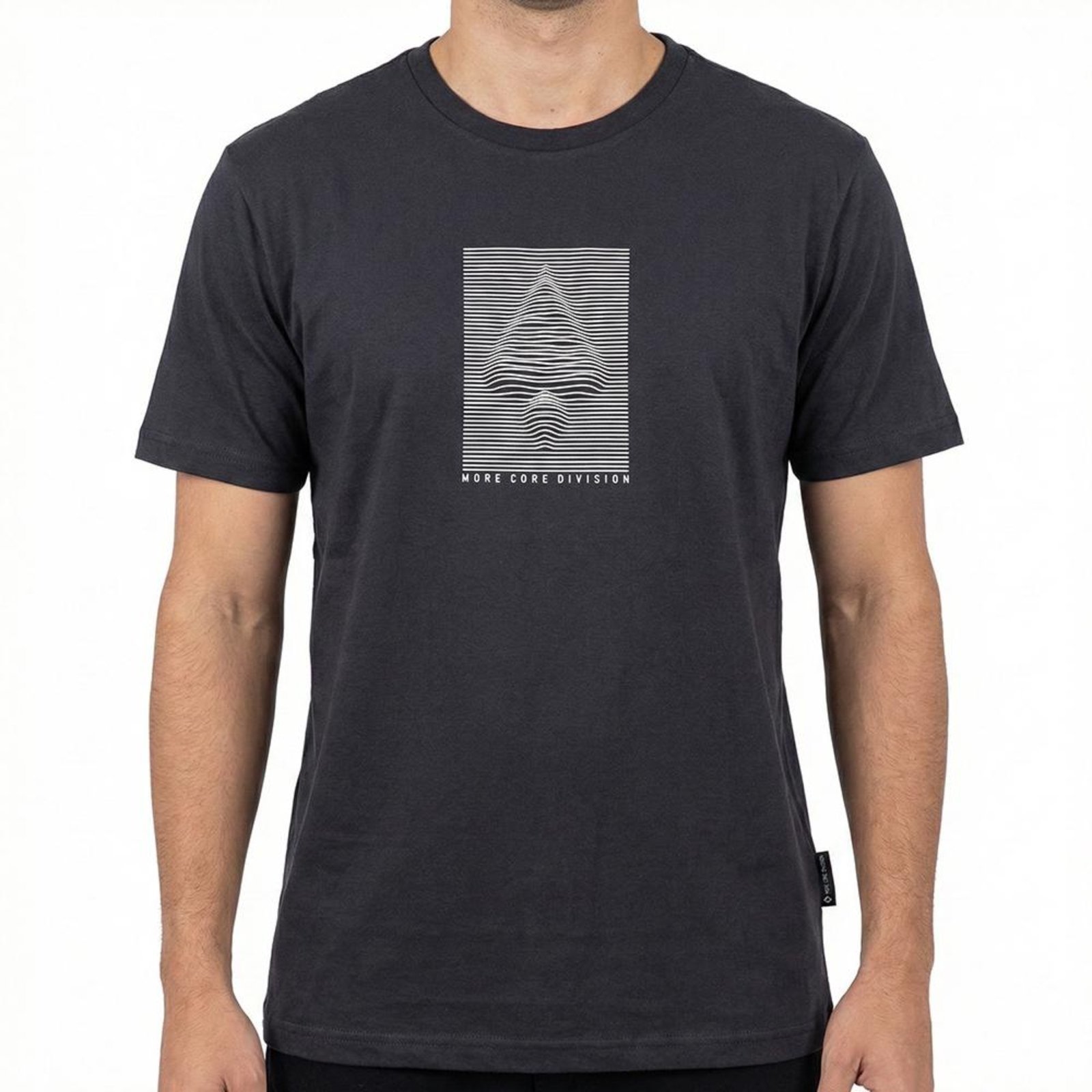 Camiseta MCD Espada Linhas SM26 Masculina Preto