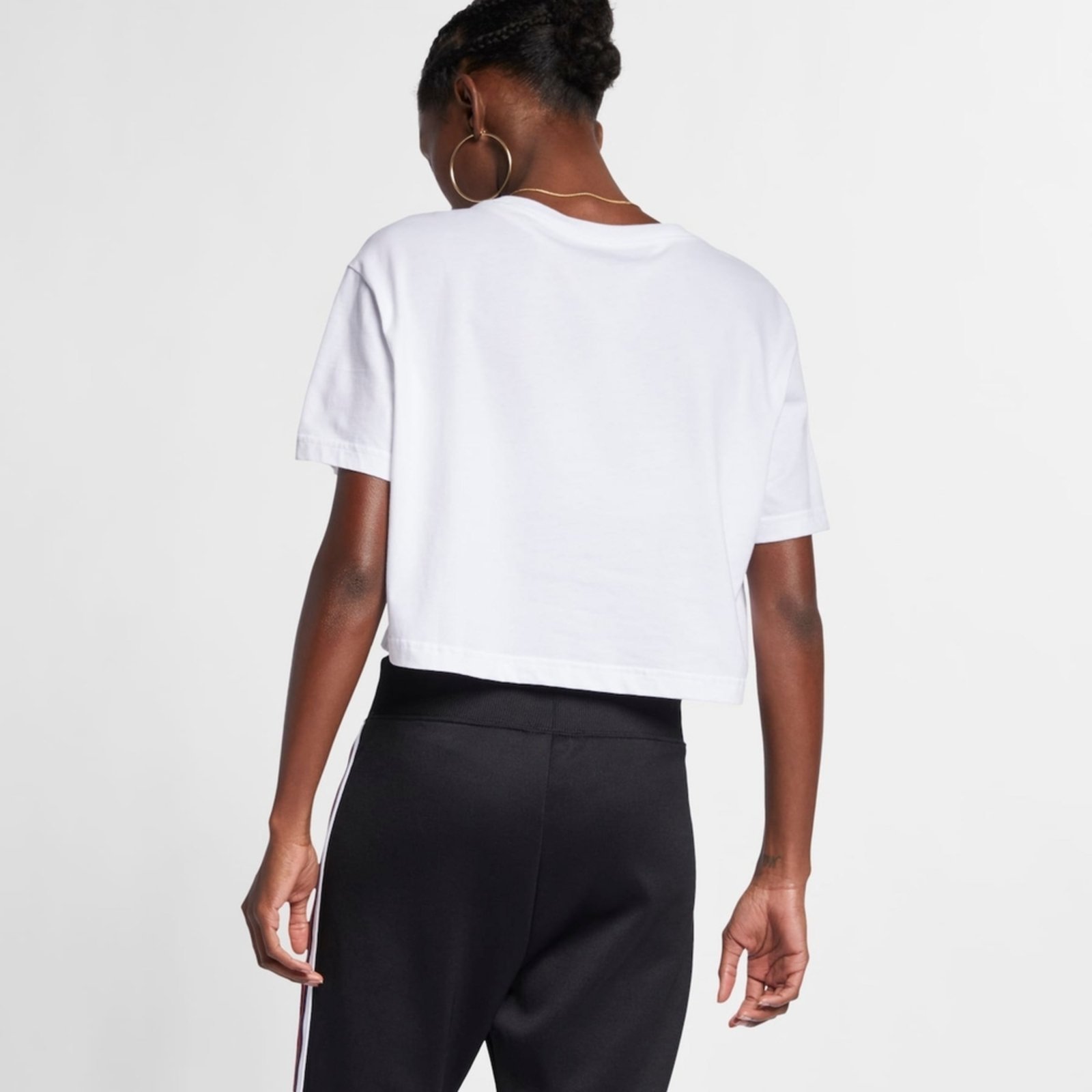 Vista 3 Camiseta Cropped Nike Sportswear Essential branco Nike branco