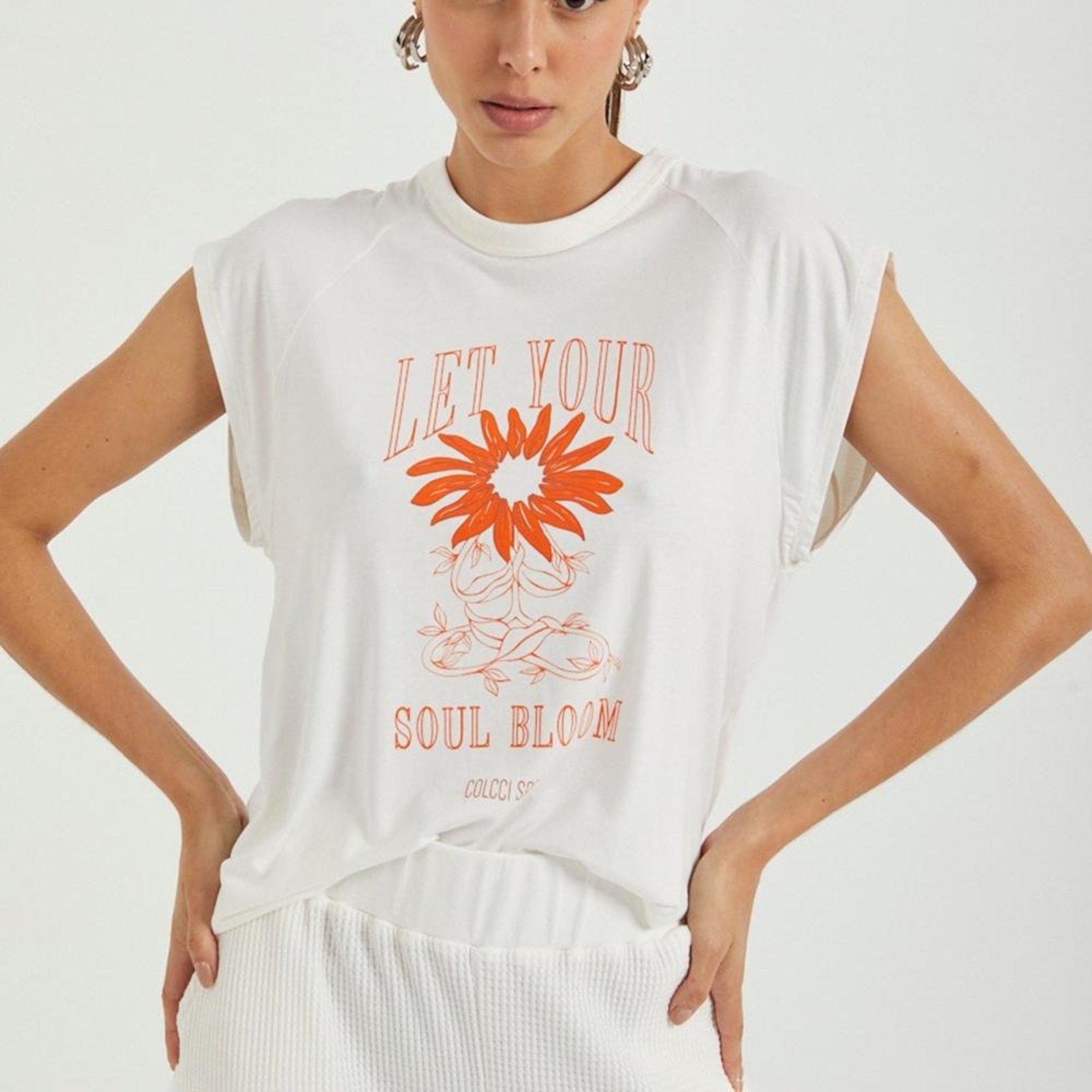 Camiseta Colcci Vis Up Comfort Off Shell Off-white