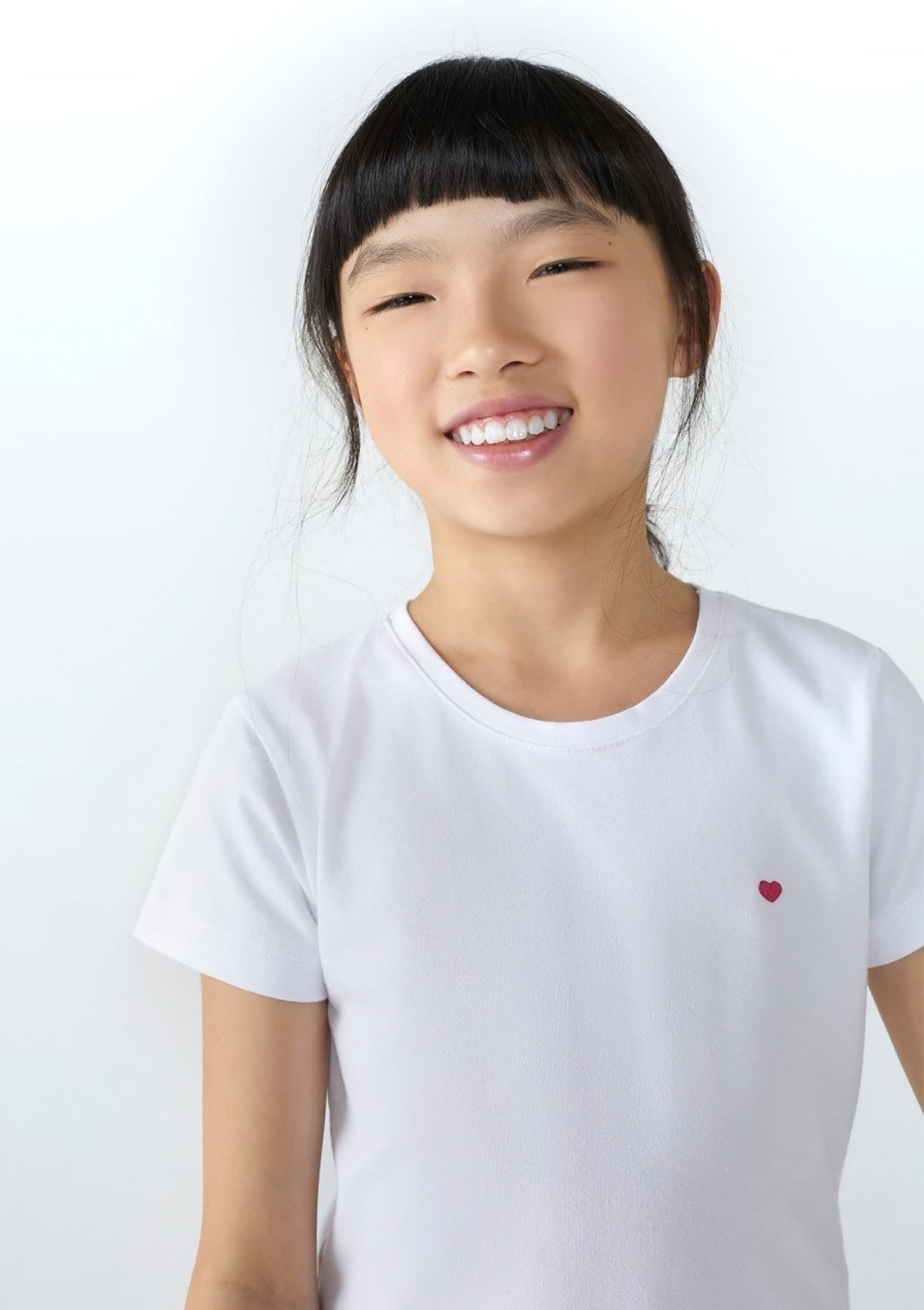 Infantil – Blusa Básica Menina Com Bordado Coração – Branco 002