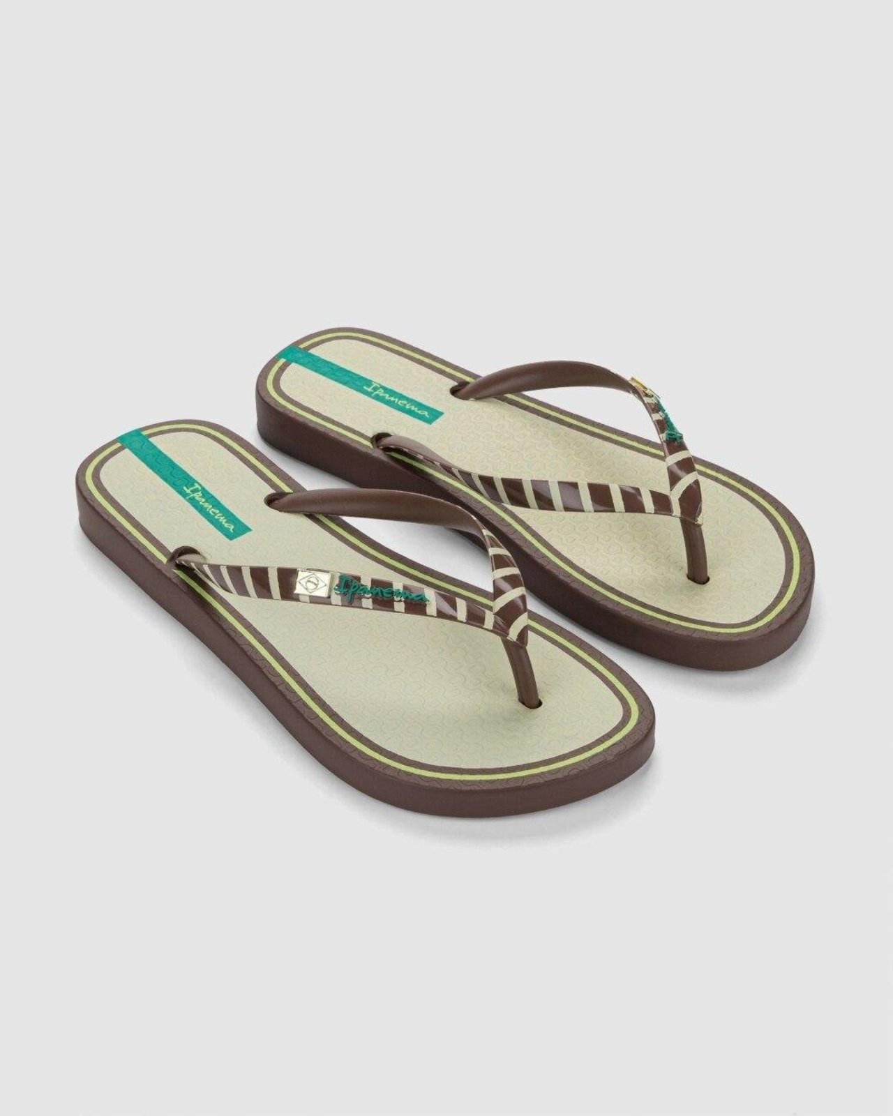 Chinelo Feminino Ipanema Brasil Core Marrom