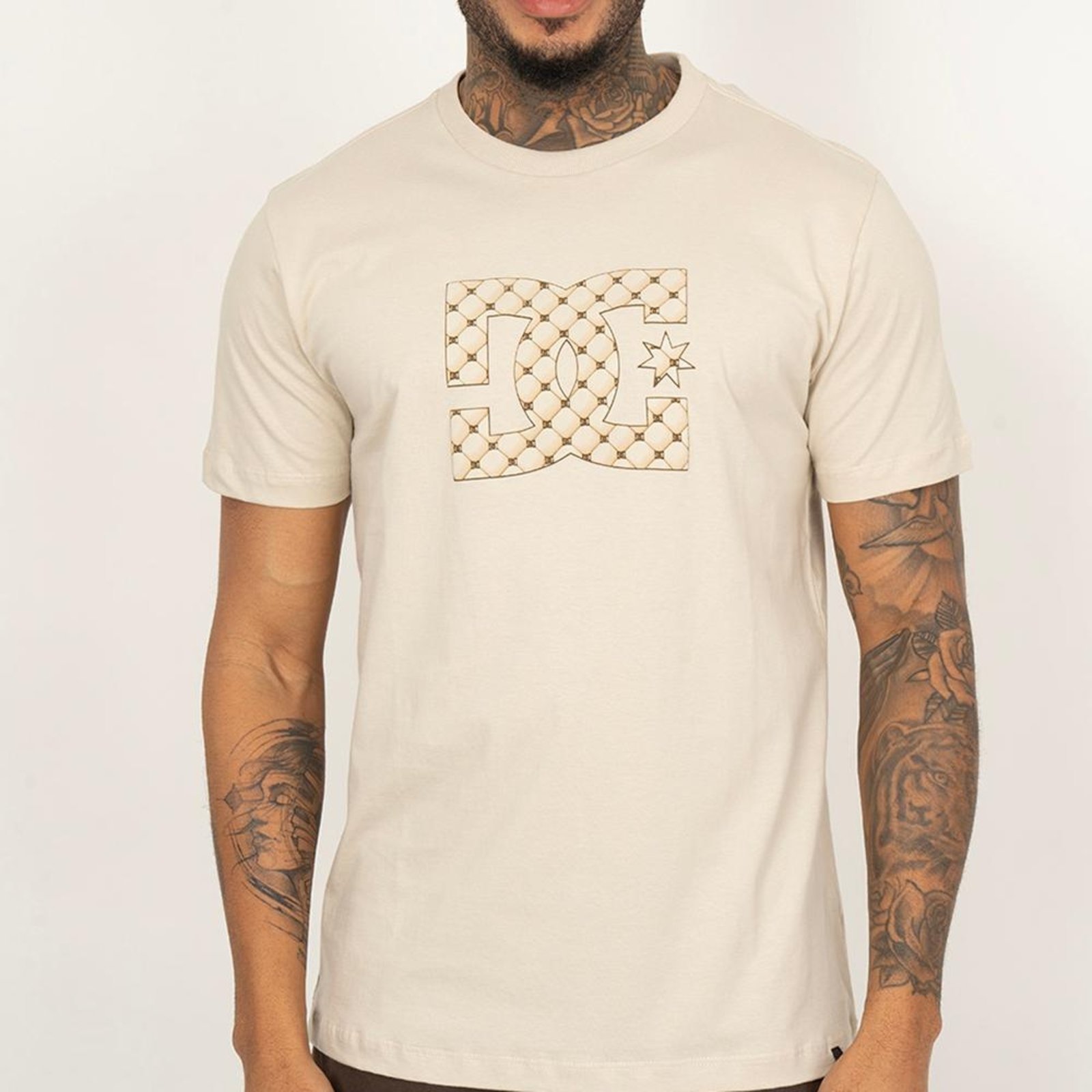 Camiseta DC Shoes DC Star Filled 2 SM26 Masculina Bege