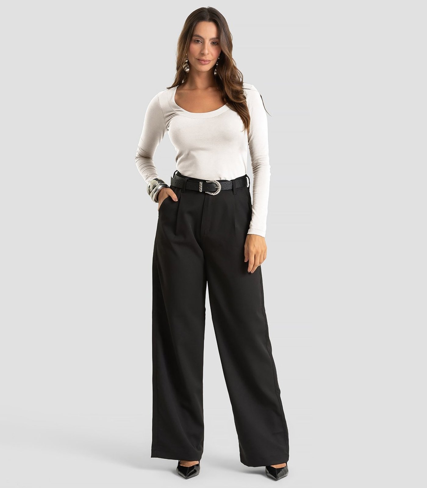 Blusa Feminina Manga Longa Em Cotton Leve Dianna Bege