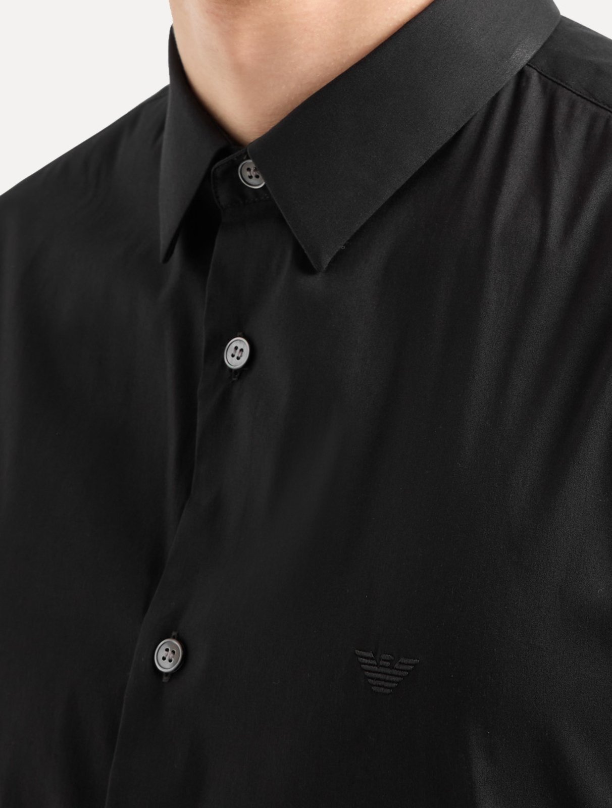 Vista 3 Camisa Empório Armani Masculina Stretch Embroidered Mono Logo Preta preto preto