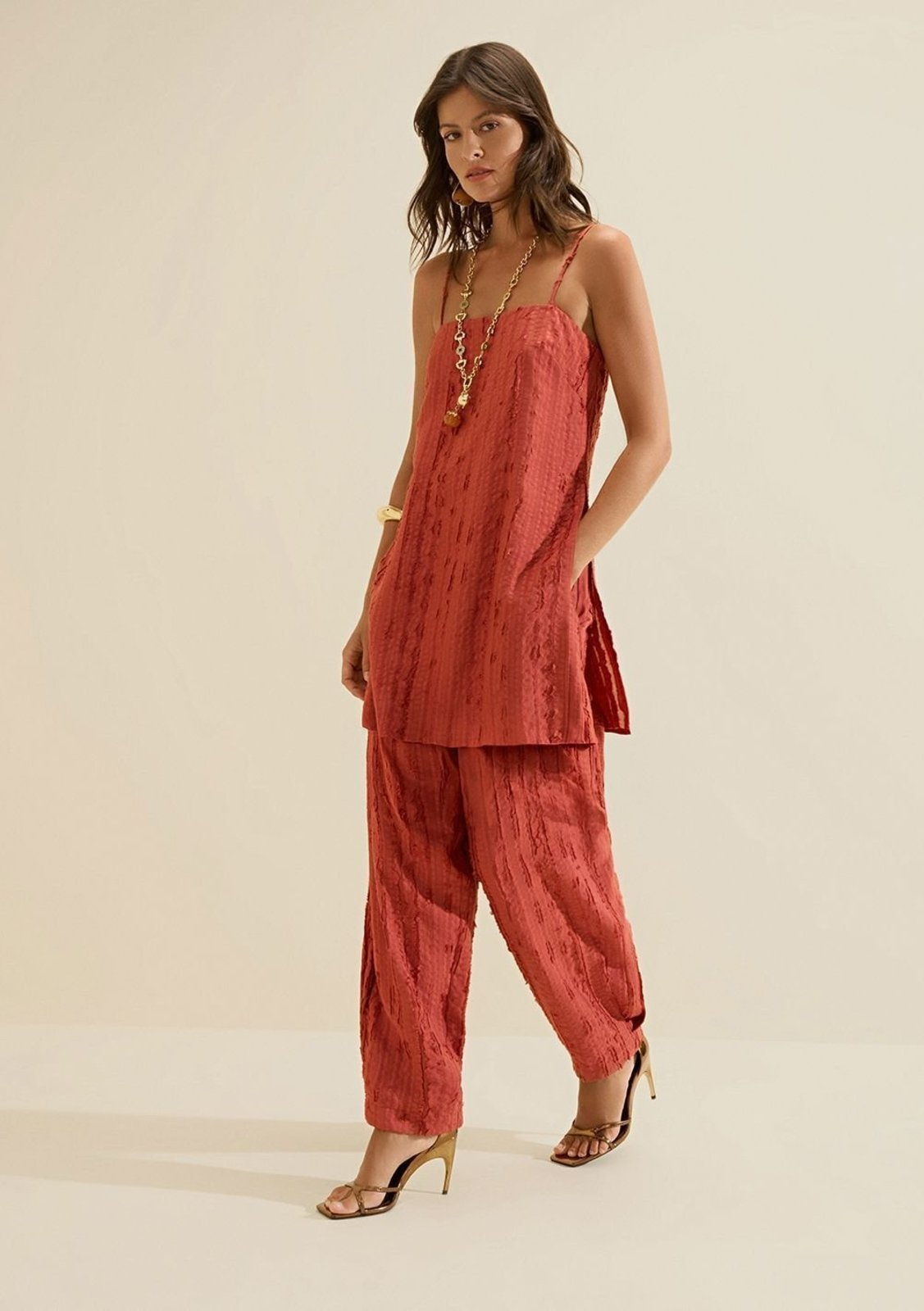 Blusa Morena Rosa Solta Decote Reto Sem Manga Alongada - Vermelho