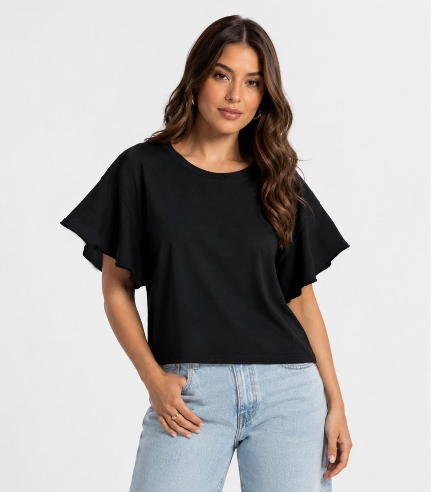 Blusa Femnina em Malha Visco Infinita Cor Preto