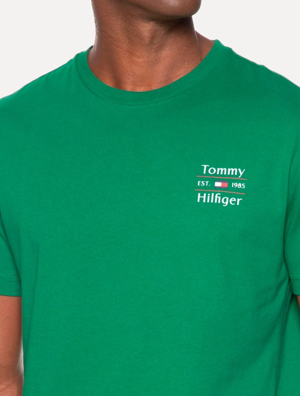 Vista 3 Camiseta Tommy Hilfiger Masculina Core Logo Tee Bandeira verde Tommy Hilfiger verde