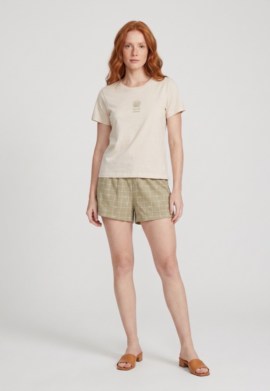 Conjunto Pijama Feminino Hering Blusa Manga Curta e Short Algodão Bege