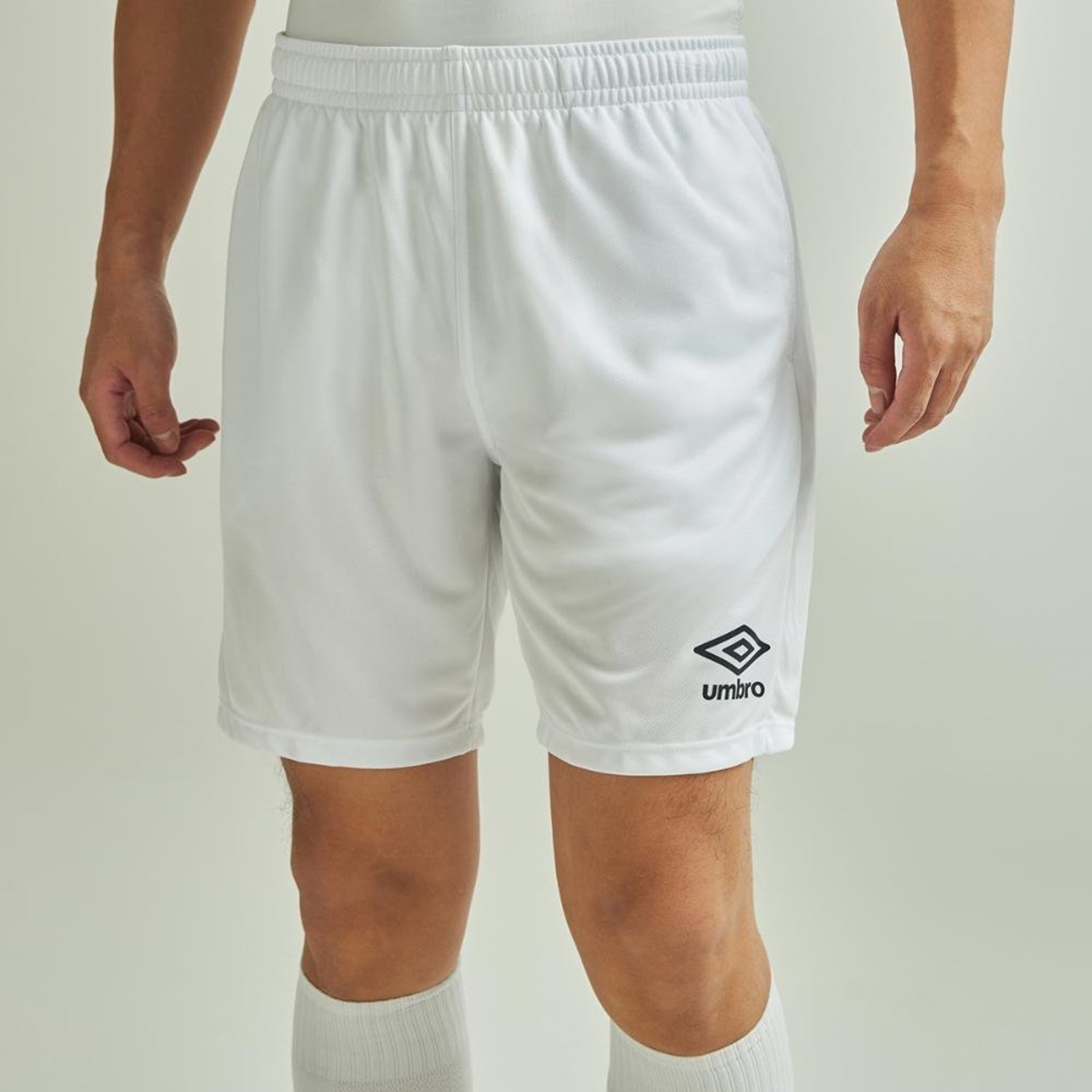 Calção Masculino Umbro Striker Premium Ii Incolor