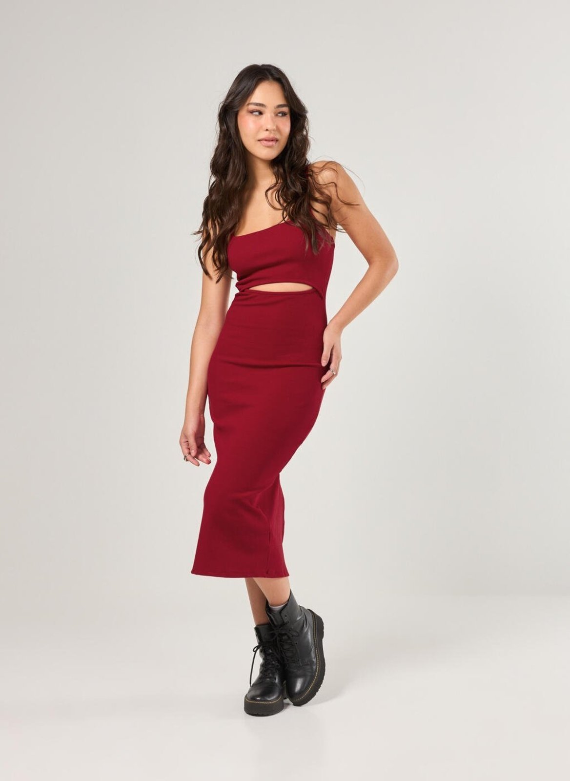 Vestido Midi Vermelho Com Abertura
