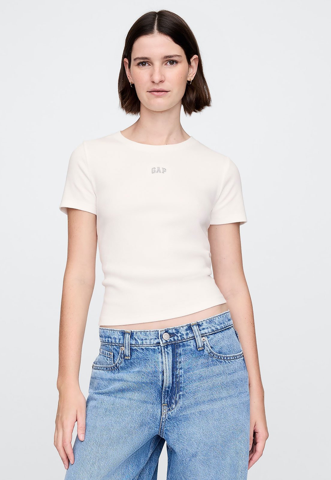 Camiseta Feminina GAP Logo Bordado Off-White