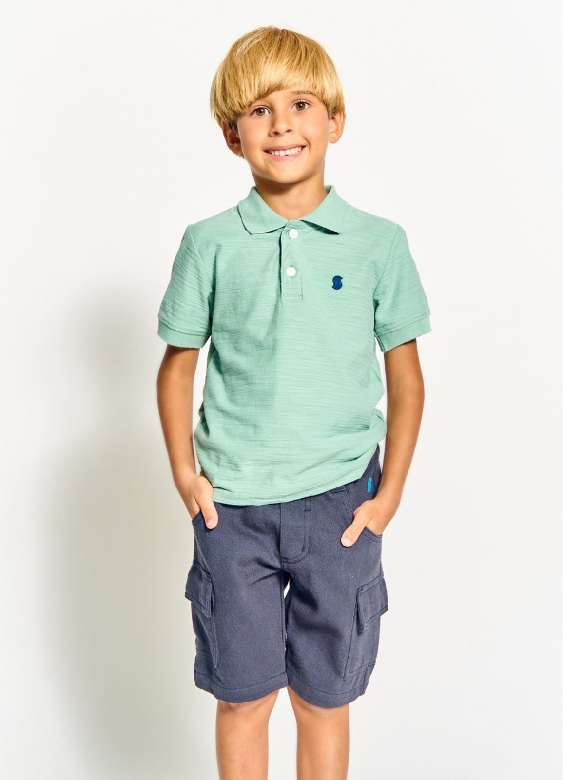 Infantil – ALPHABETO Bermuda Menino Basiquinho – Tam. 2 a 12 anos – Vermelho