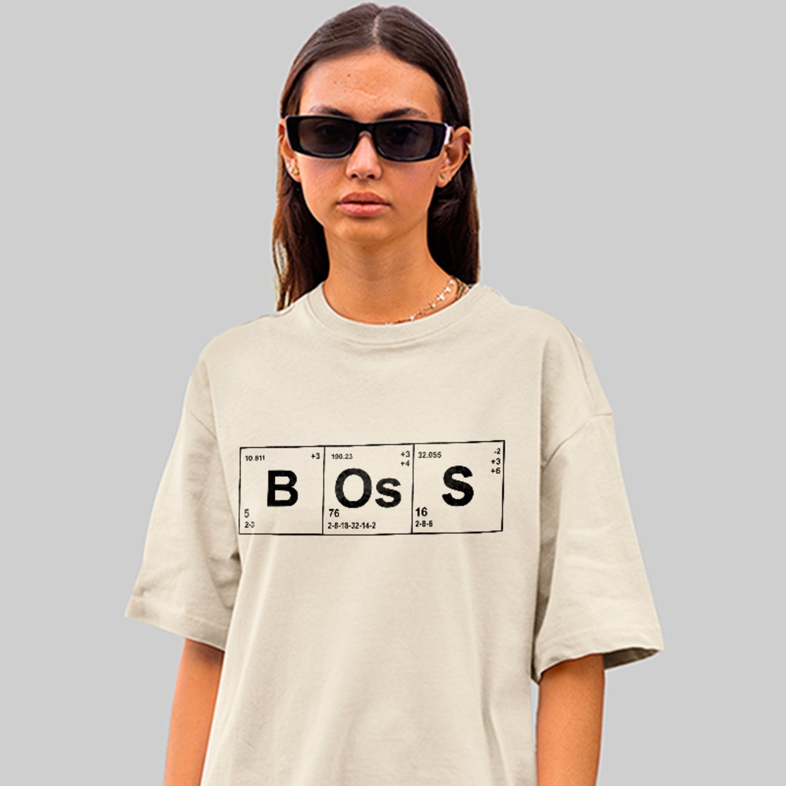 Camiseta Oversized Boss Elementos Químicos Estilo Nerd Off White