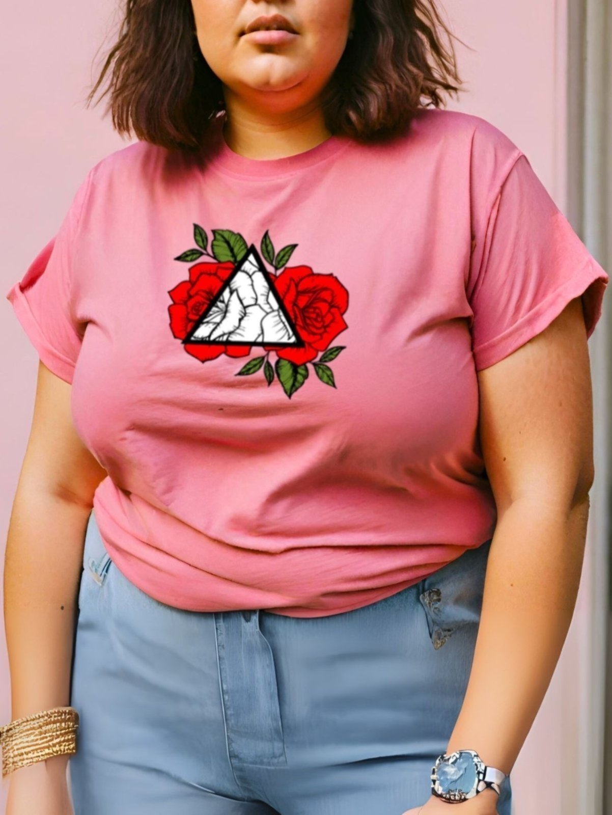 Vista 3 Camiseta Feminina T-shirt GuGi Rosas Vermelhas Camisa preto Gugi preto