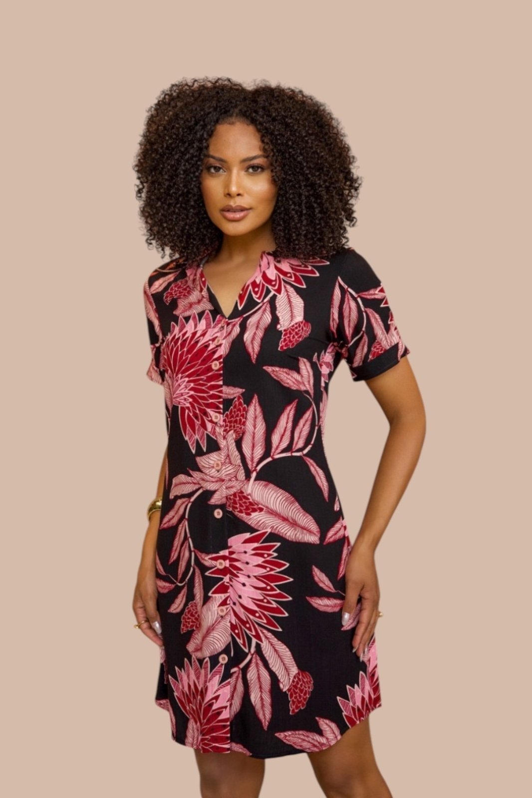Chemise Aberta Ícone Fashion Manga Curta Estampa Floral Pétalas de Fênix