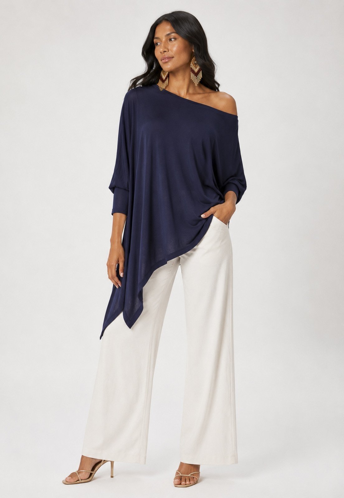 Blusa Amazonia Vital Ererê Malha Assimétrica Manga Longa Azul Marinho
