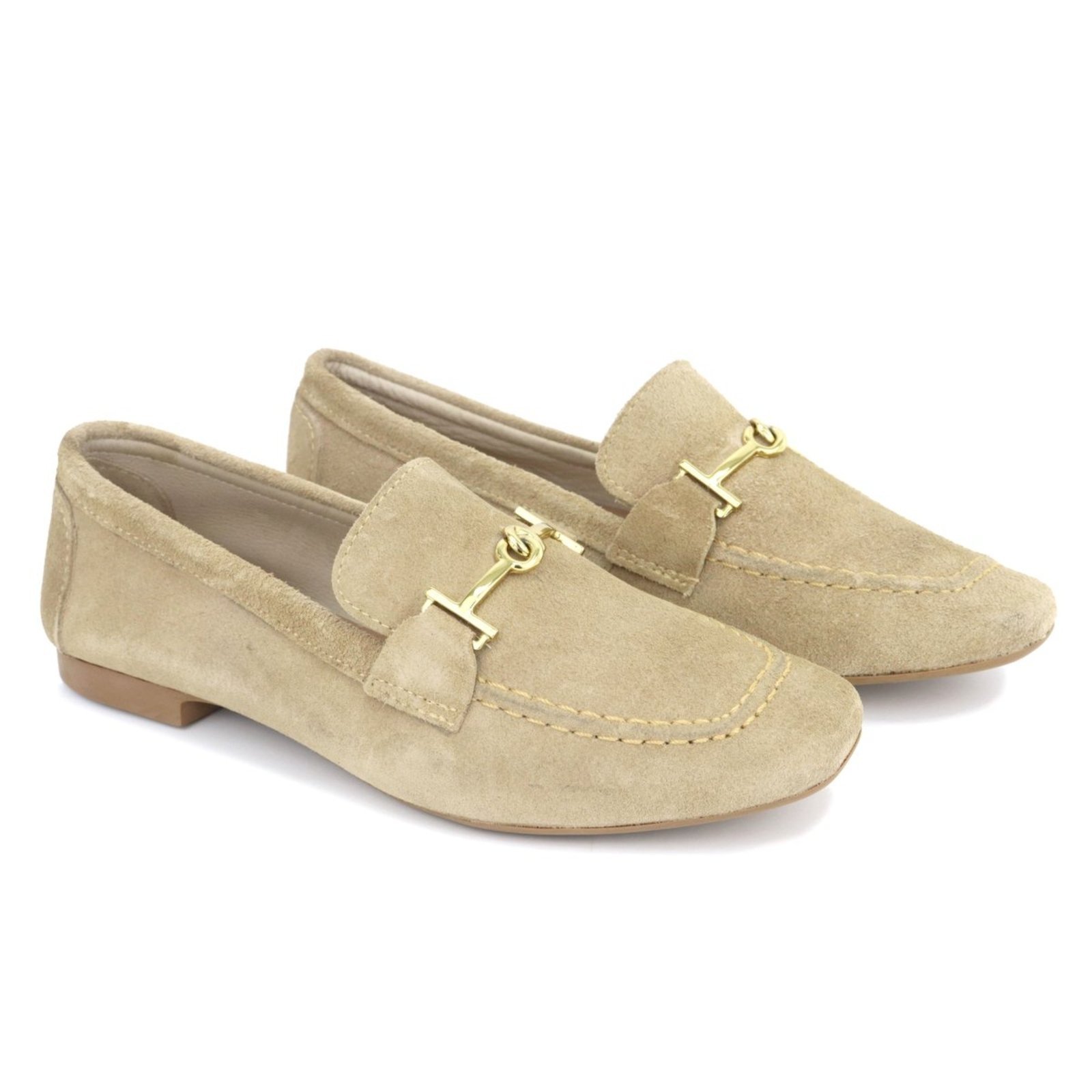 Mocassim Feminino Couro Areia com Fivela Dourada