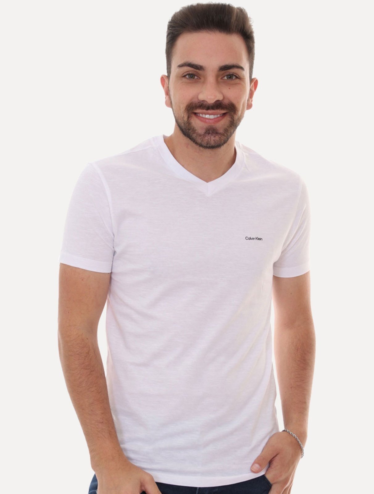Camiseta Calvin Klein Masculina V-Neck Logo Flamê Branca