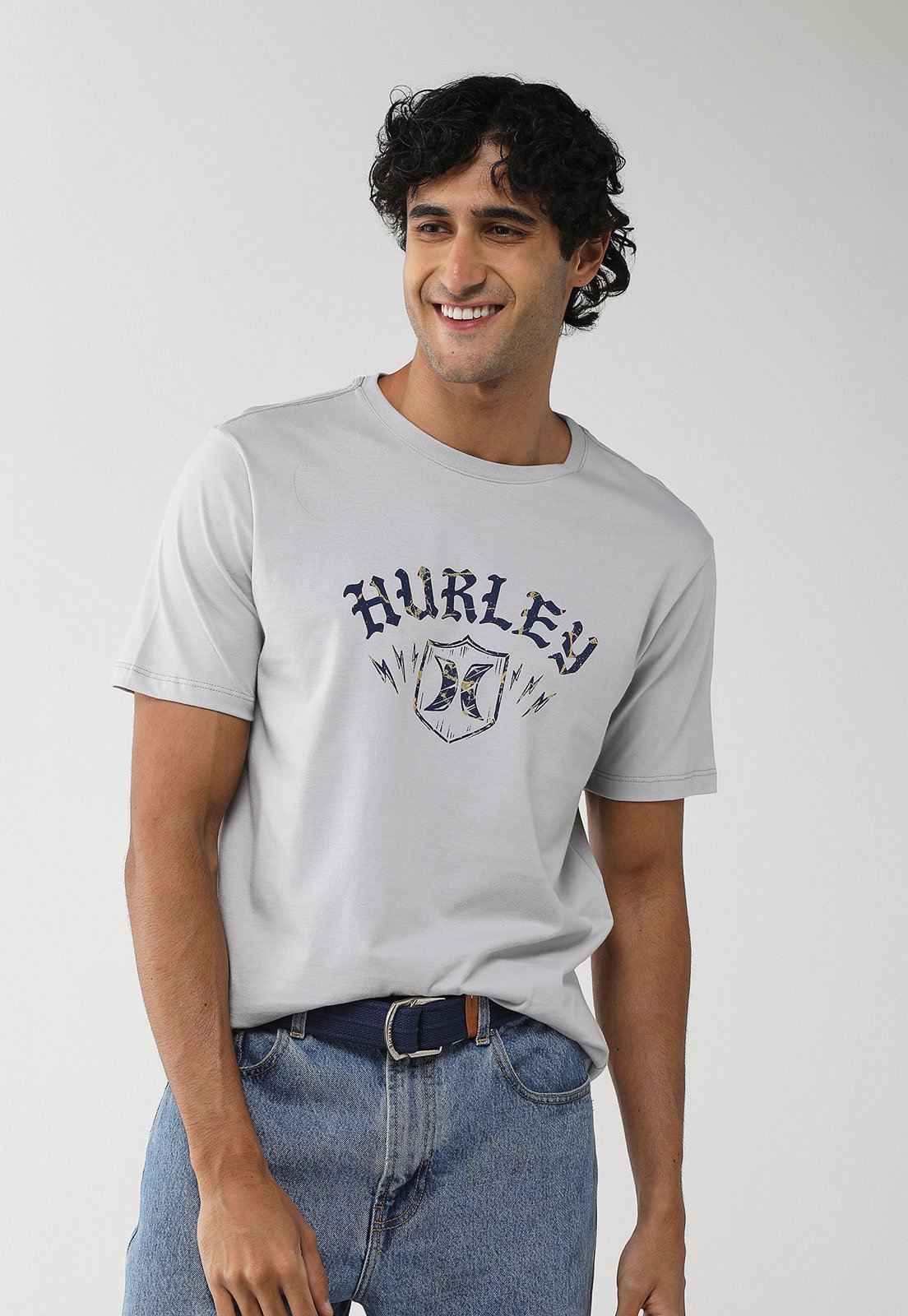 Camiseta Masculina Hurley Silk Brasão Cinza