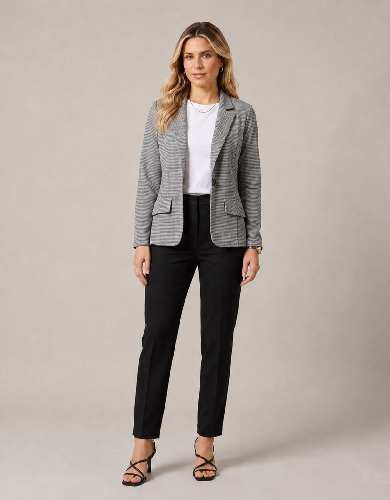 Blazer Feminino Pompier Em Moletom Acinturado Cinza Rajado