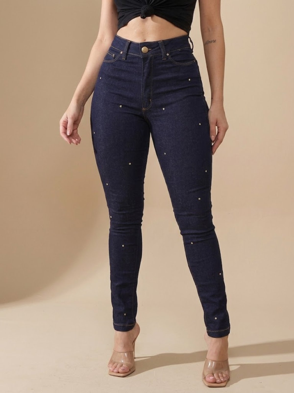 Calça Feminina Skinny Jeans Escuro Azul Levanta Bumbum Cintura Alta com Pontos de Strass