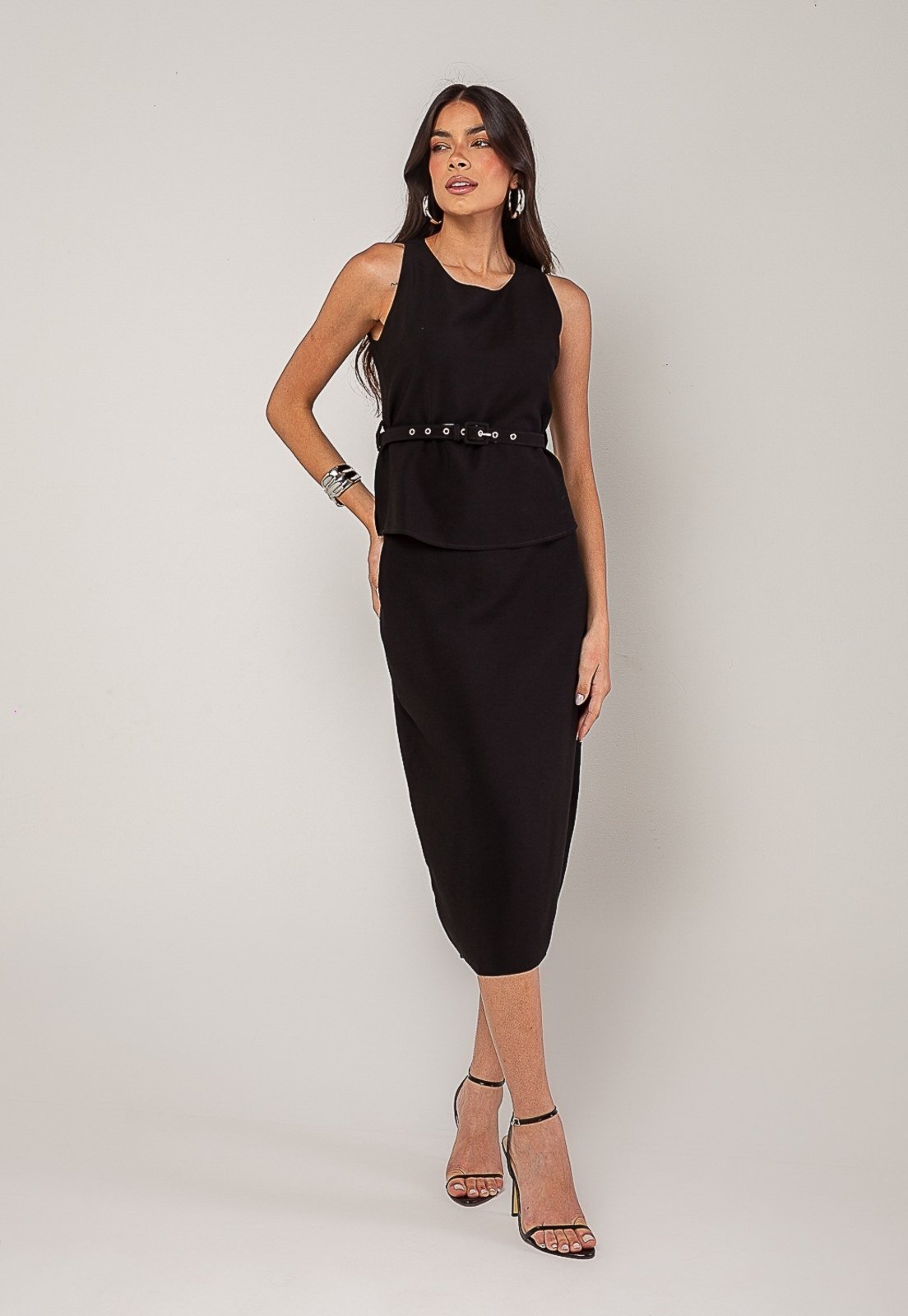 Conjunto Alfaiataria Saia Midi e Regata Salvatore Preto