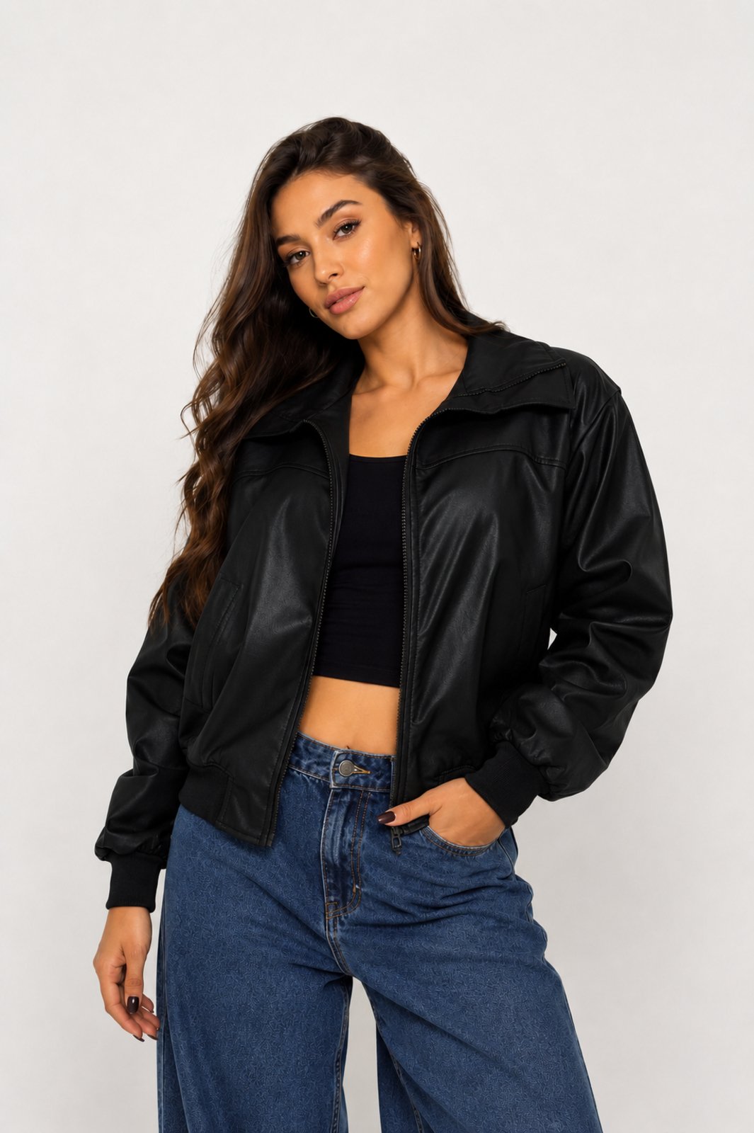 Jaqueta D Bell Outlet Fashion Bomber Couro Preto