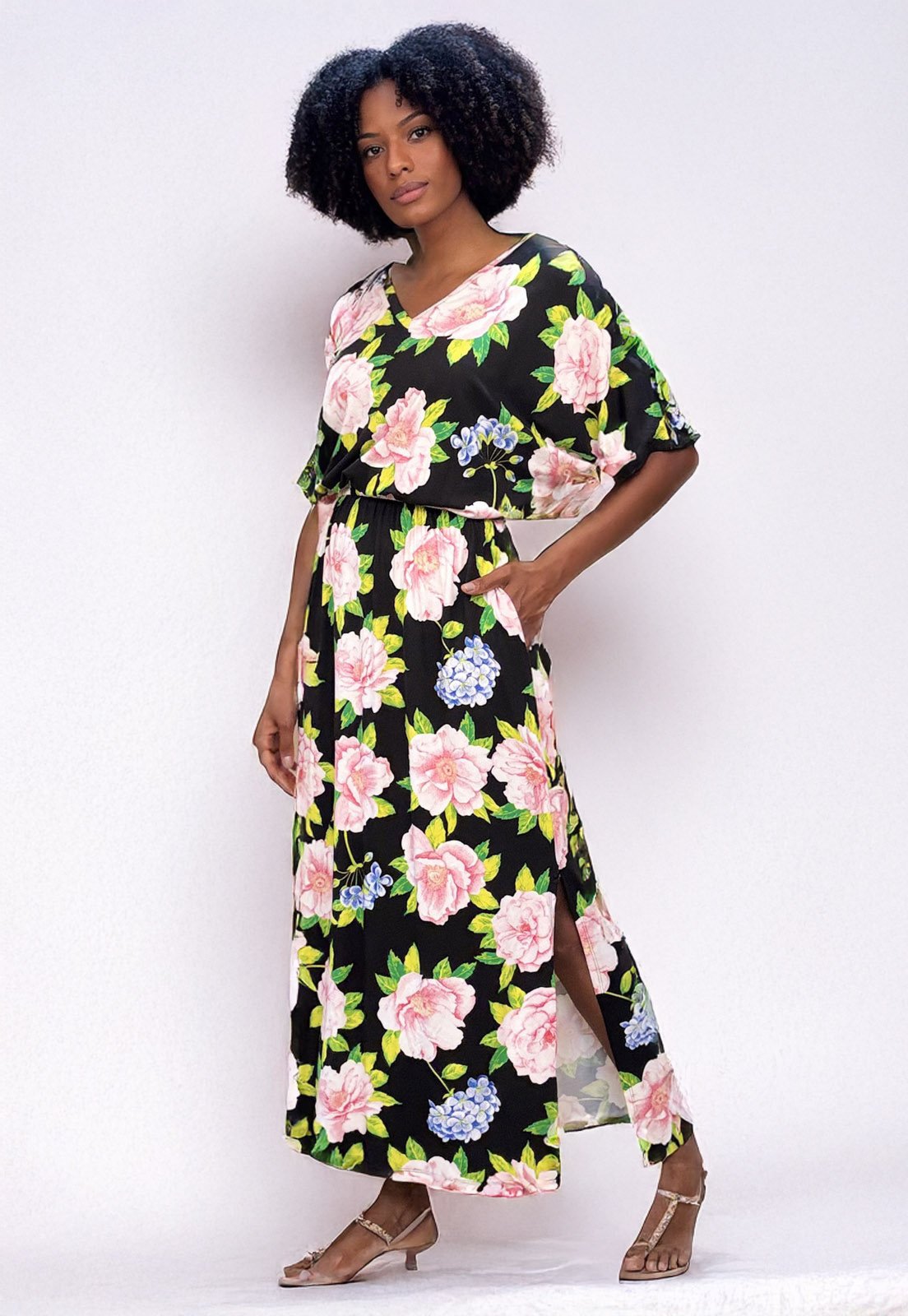 Vestido Longo Plano Estampa Rosas