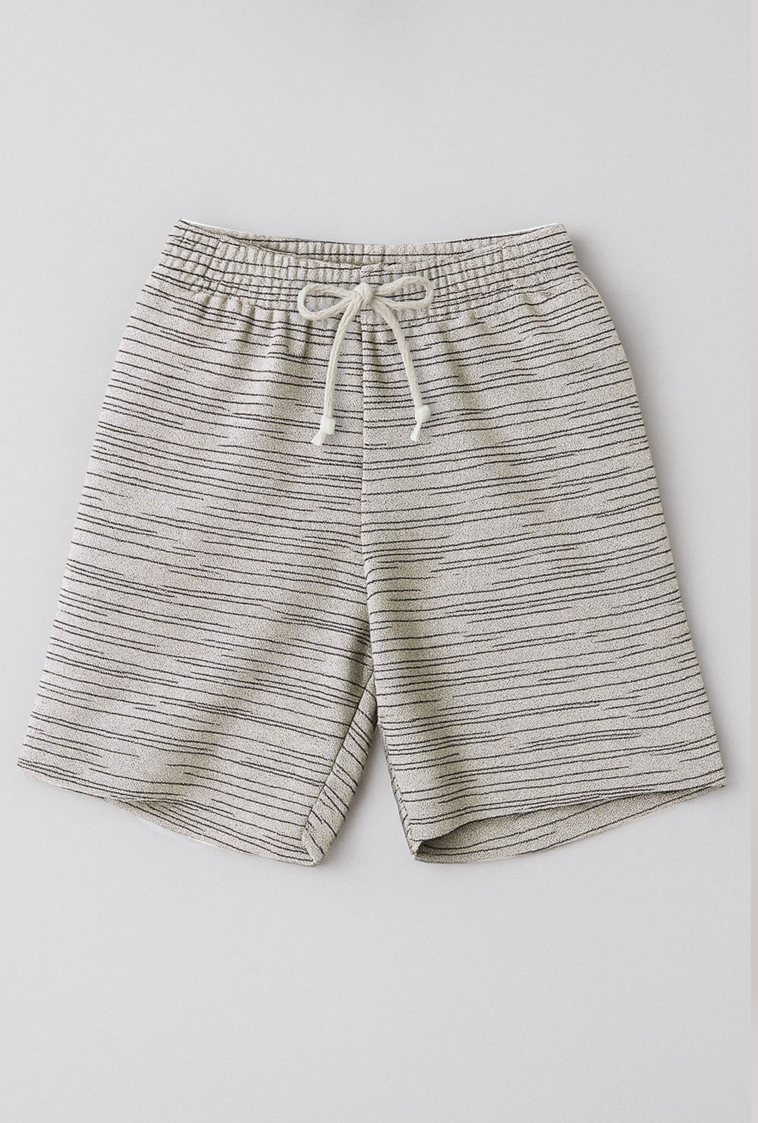 Infantil – Bermuda Short Moletinho com Cadarço Rajado Branco – 3 ao 14 – Look