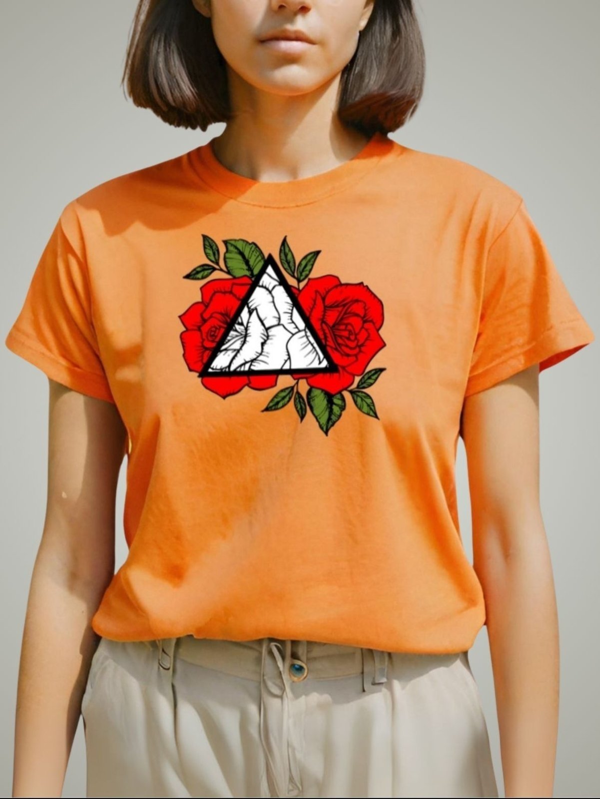 Camiseta Feminina T-shirt GuGi Rosas Vermelhas Camisa Laranja