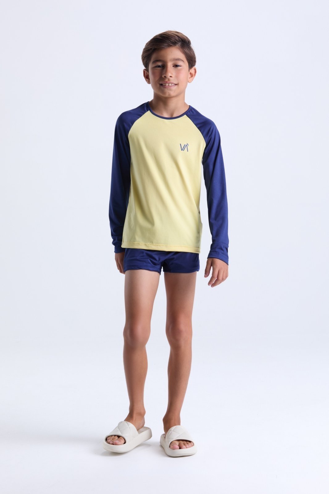 Infantil – Conjunto Moda Praia Masculino Raglan