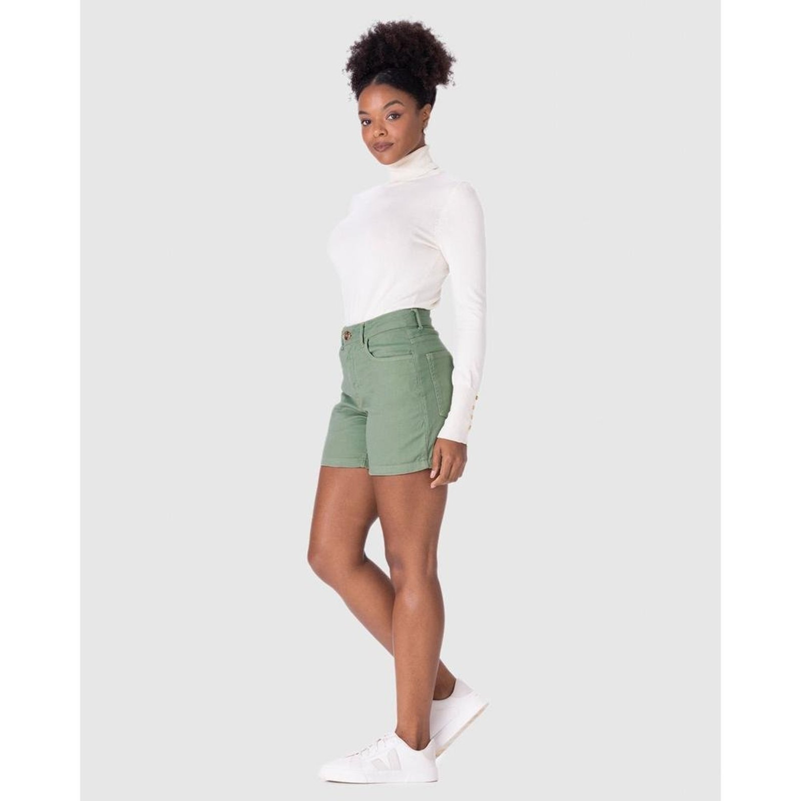 Vista 2 Bermuda Feminina Comfort Em Sarja Com Elastano Malwee verde Malwee verde