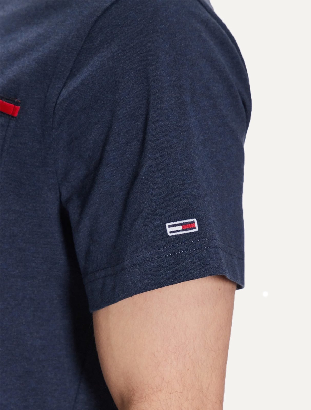 Vista 3 Camiseta Tommy Jeans Masculina Essential Flag Pocket azul marinho Tommy Jeans azul marinho