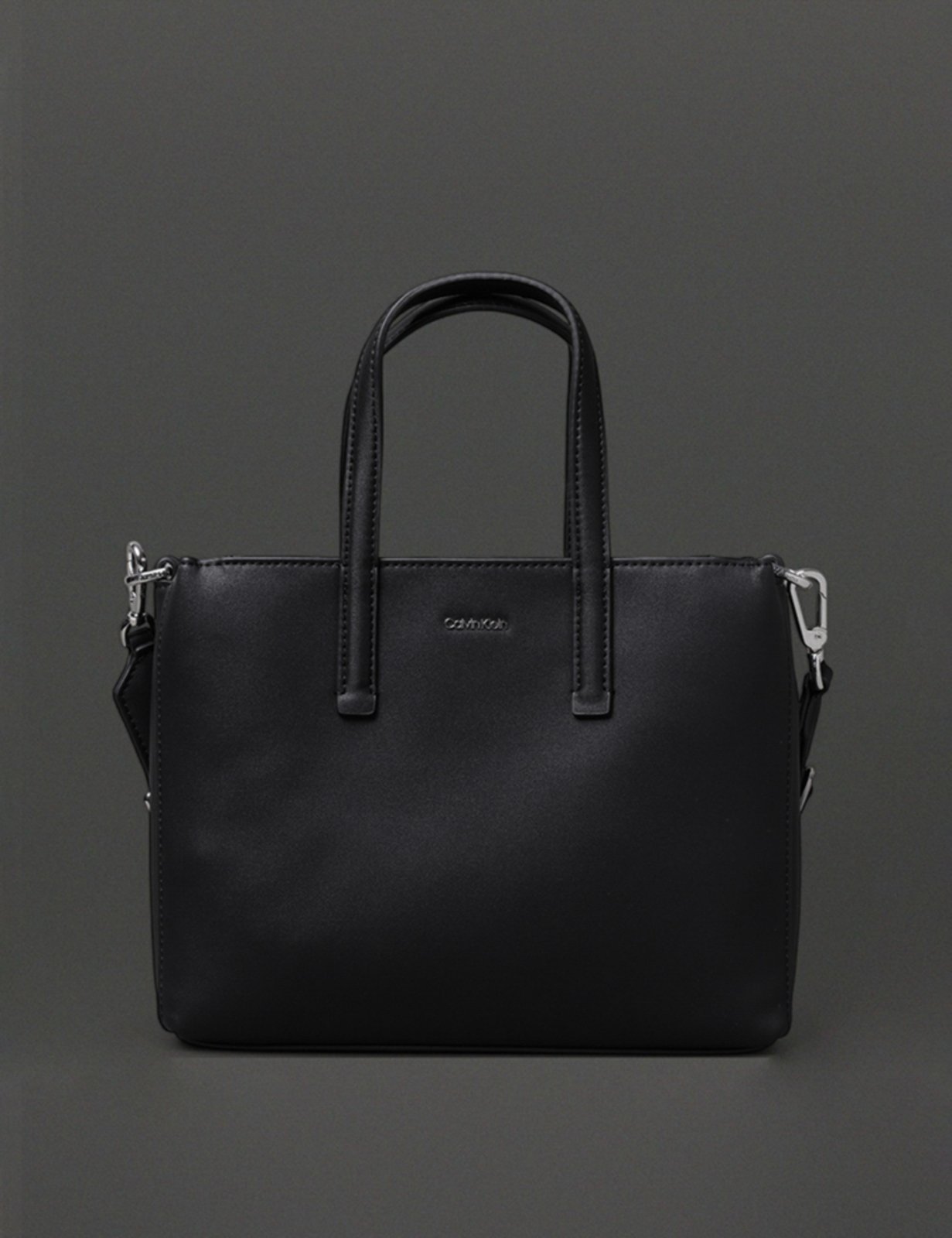 Bolsa Feminina Must Tote Calvin Klein – Preto Calvin Klein Jeans