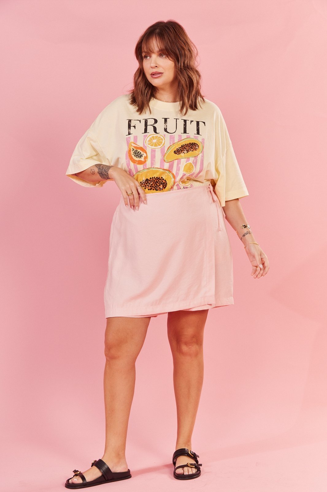 Vista 3 Shorts Saia In Love Curta Pietra rosa In Love rosa