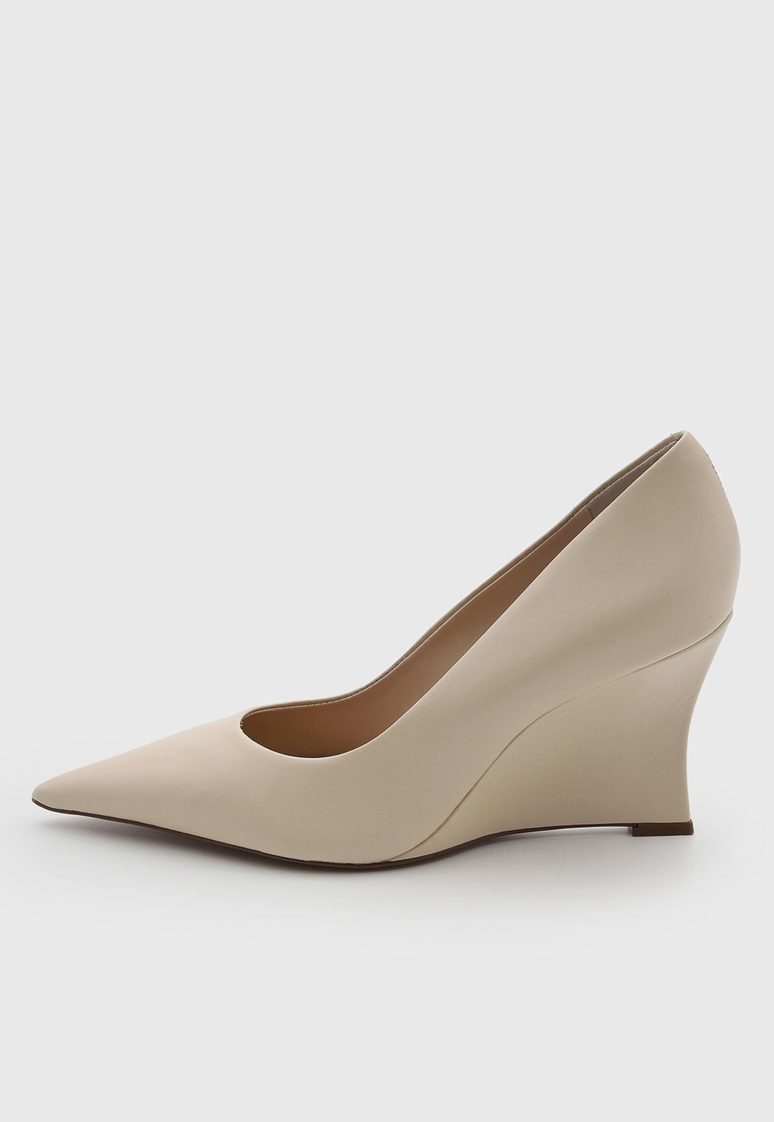 Scarpin Feminino Arezzo Couro Salto Alto Bege