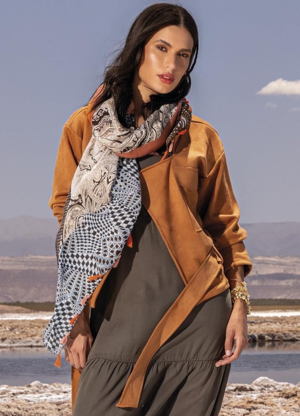 Casaco Feminino Em Malha Suede Quintess Marrom