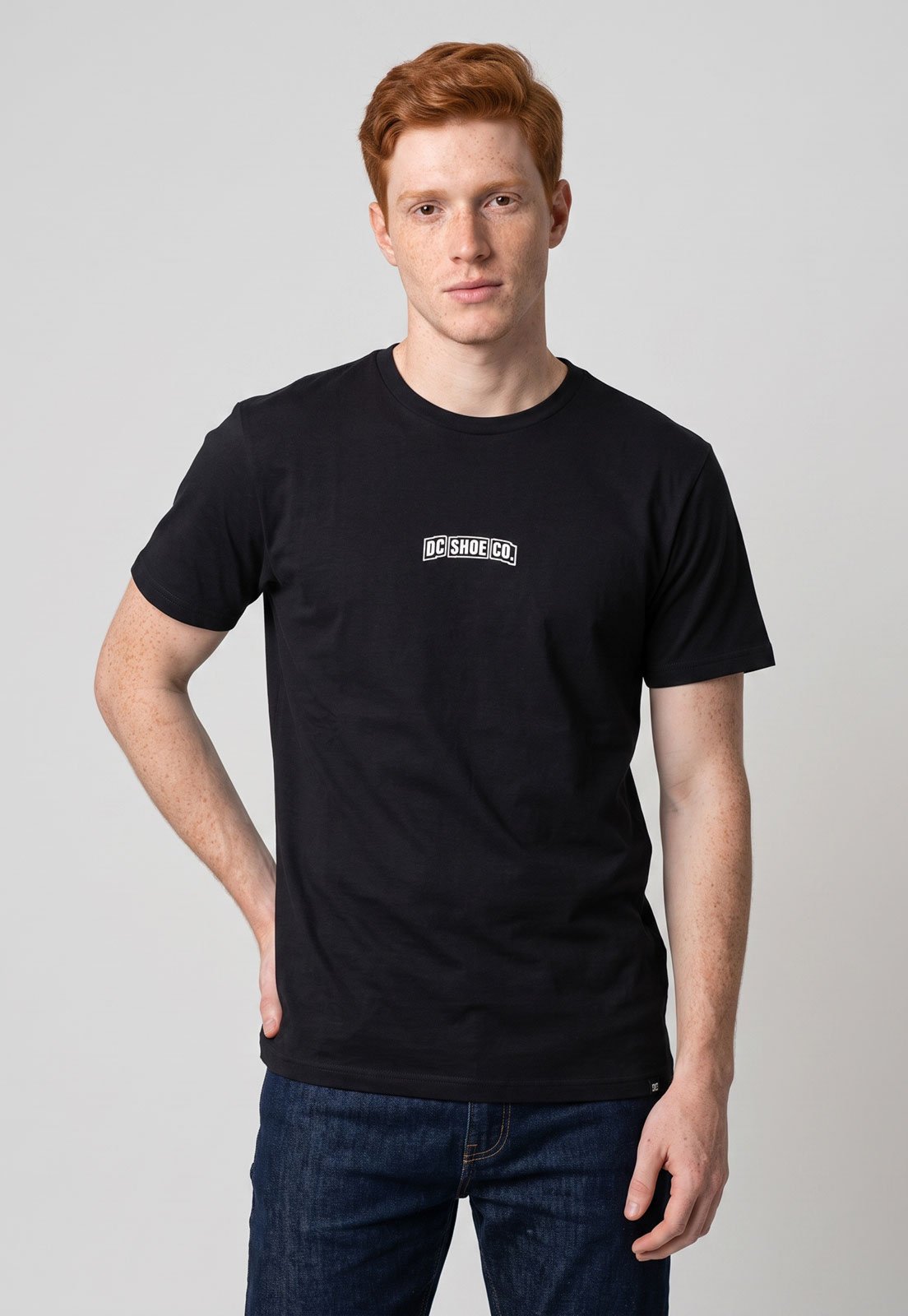 Camiseta Masculina DC Shoes Patch It Preta