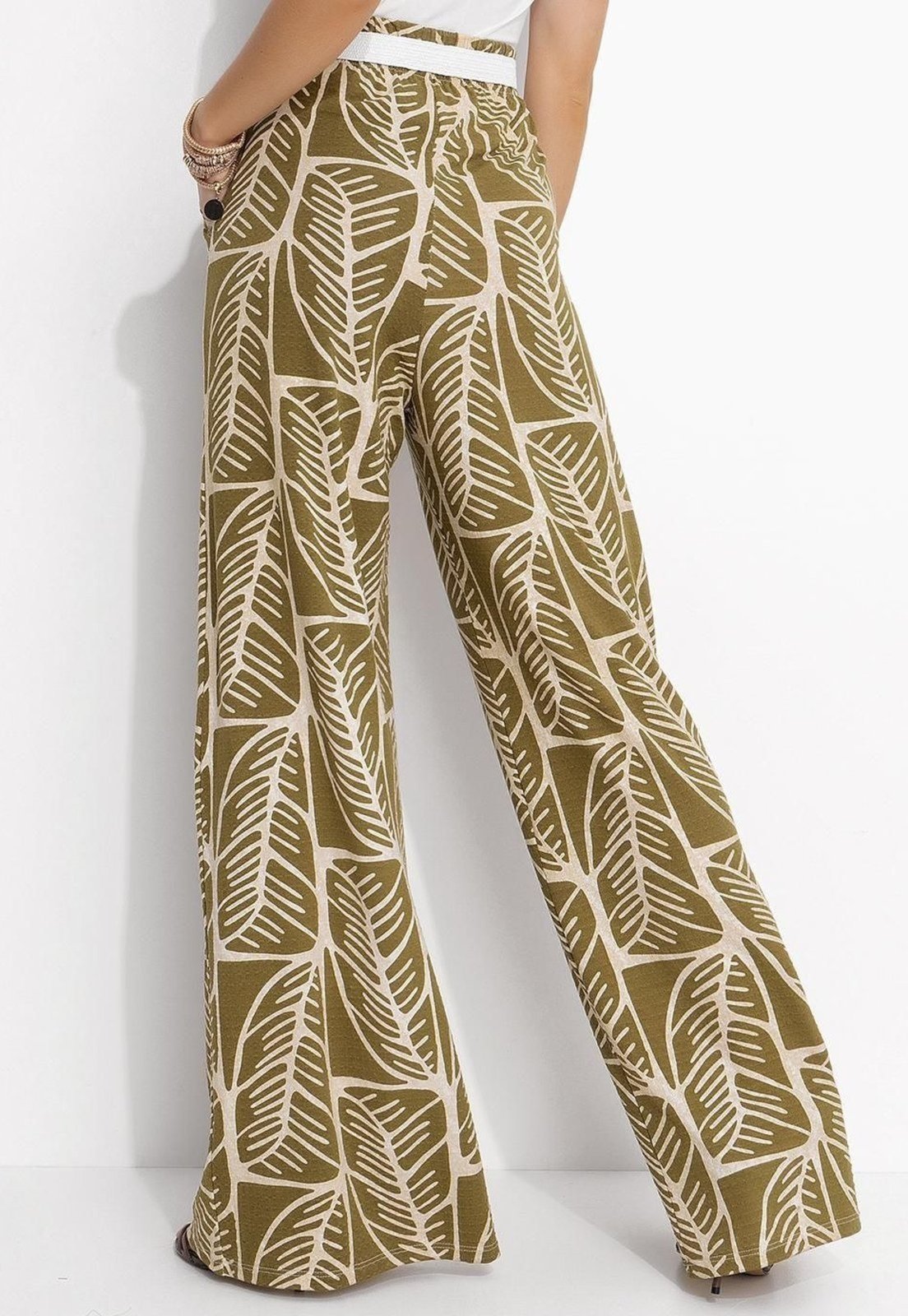 Calça Em Malha De Viscose Texturizada Folhagem Abstrata Quintess