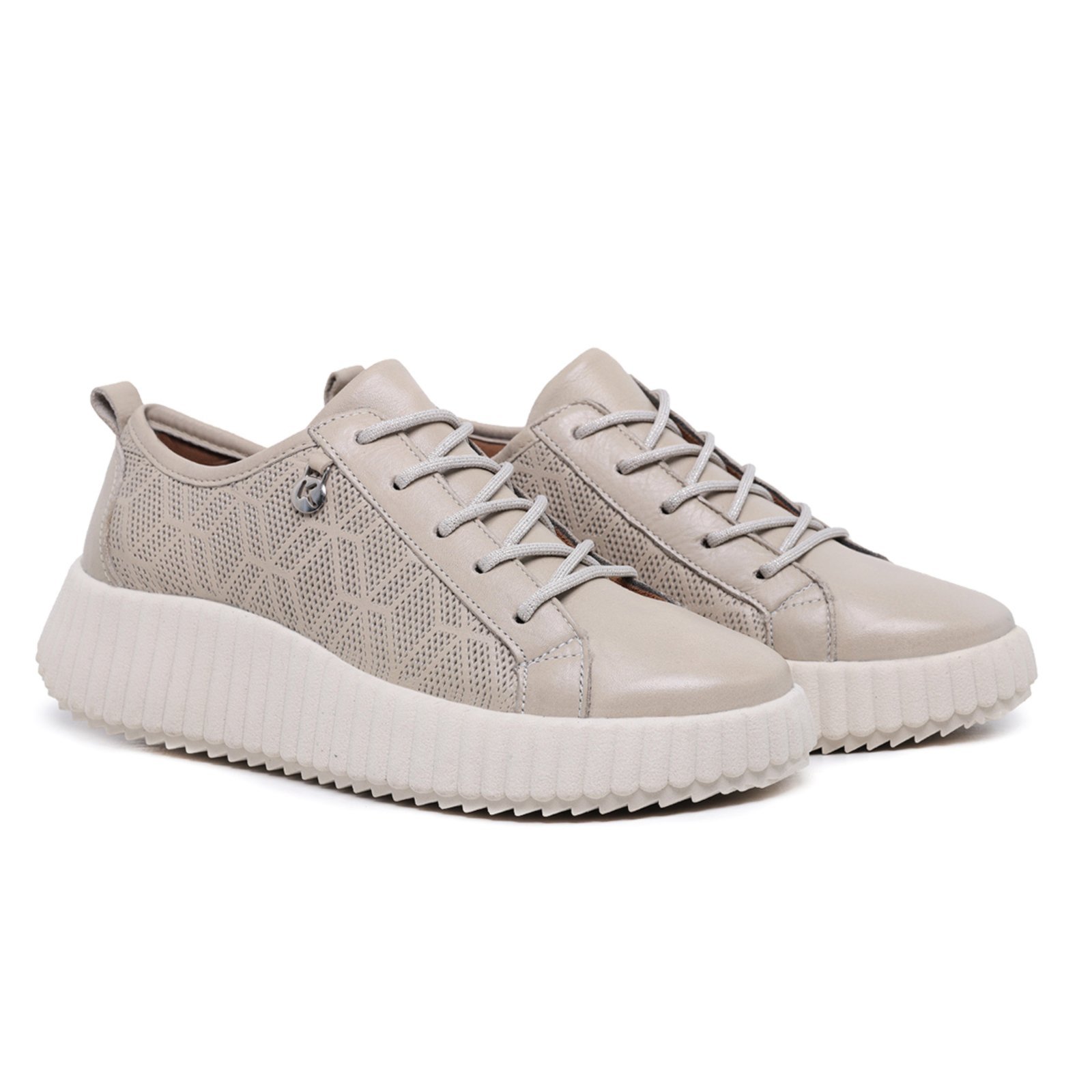 TENIS FEMININO CANO BAIXO DE COURO Ref.:1605