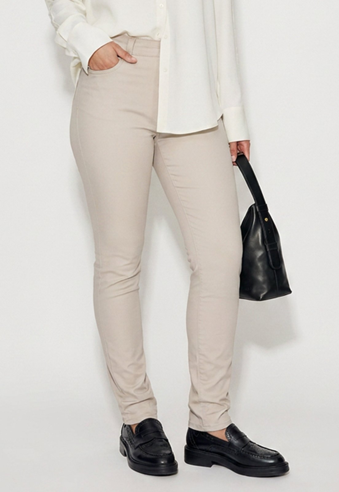 Calça Sarja Feminina Skinny Cintura Alta com Elastano Bege