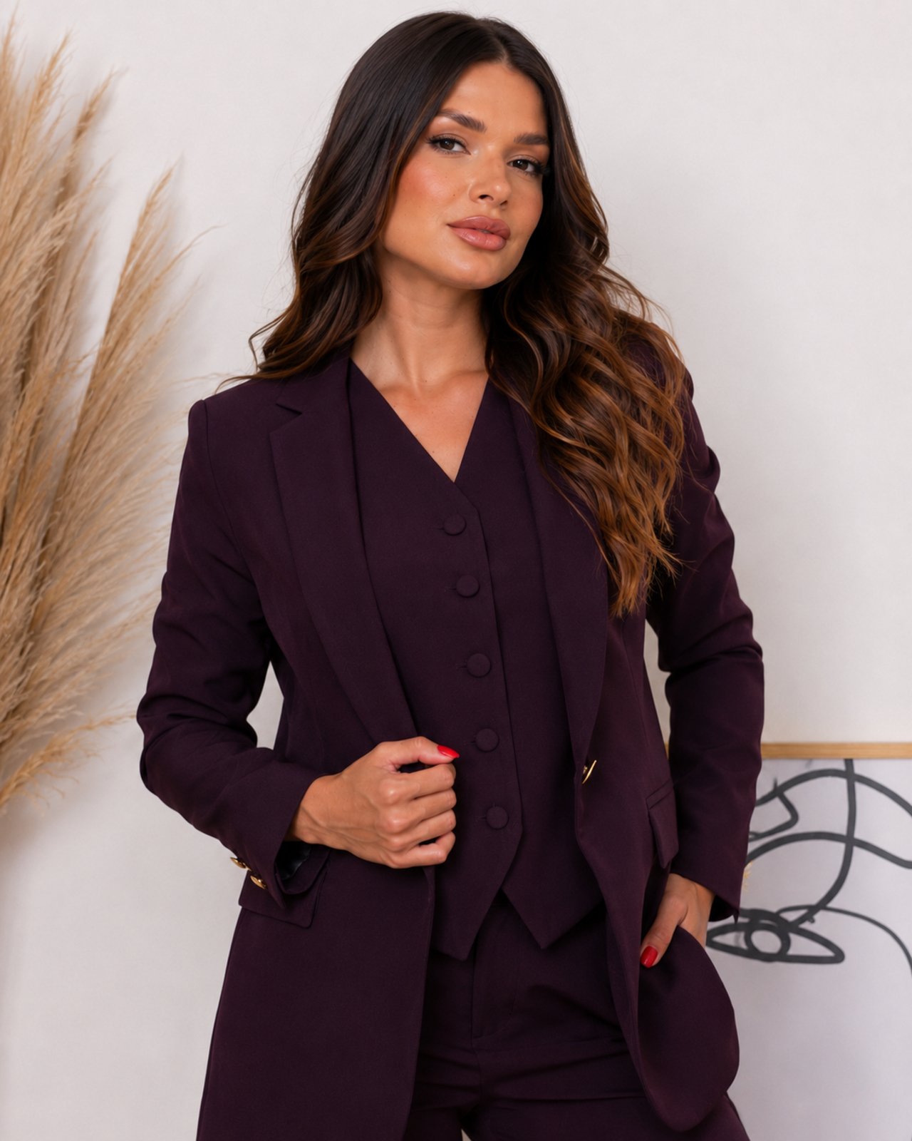 Conjunto MOS Feminino de Alfaiataria com Blazer Alongado e Colete Jabuticaba – Mariana Olympio