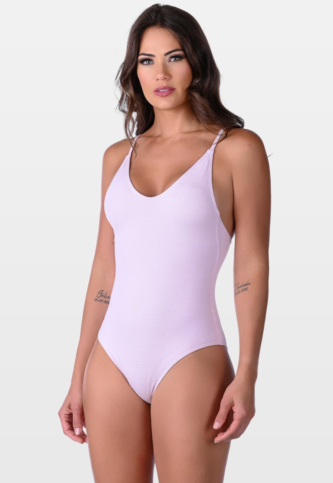 Maiô Summer Soul Com Bojo Alças Finas em Tecido Texturizado Rosa Claro