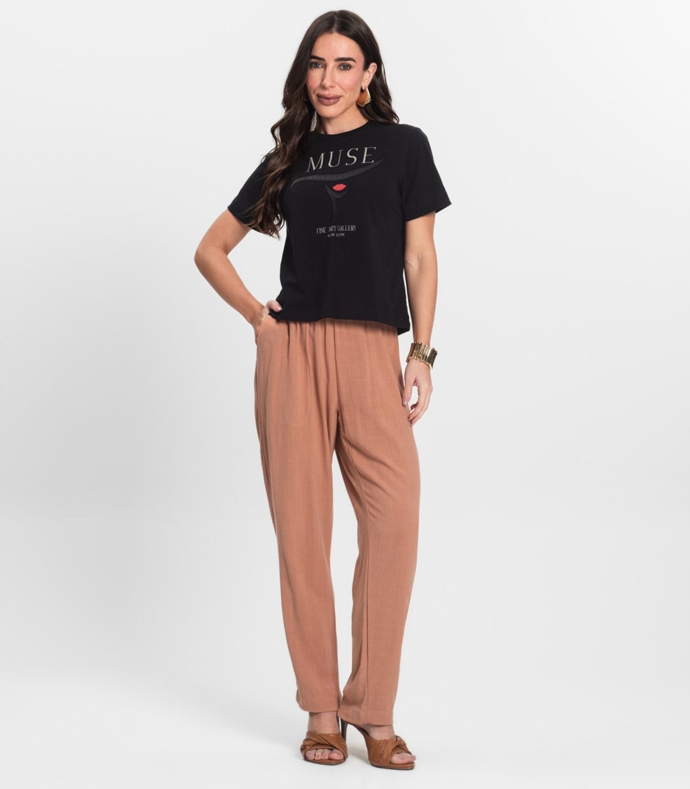 T- Shirt Feminina Manga Curta Endless Preto