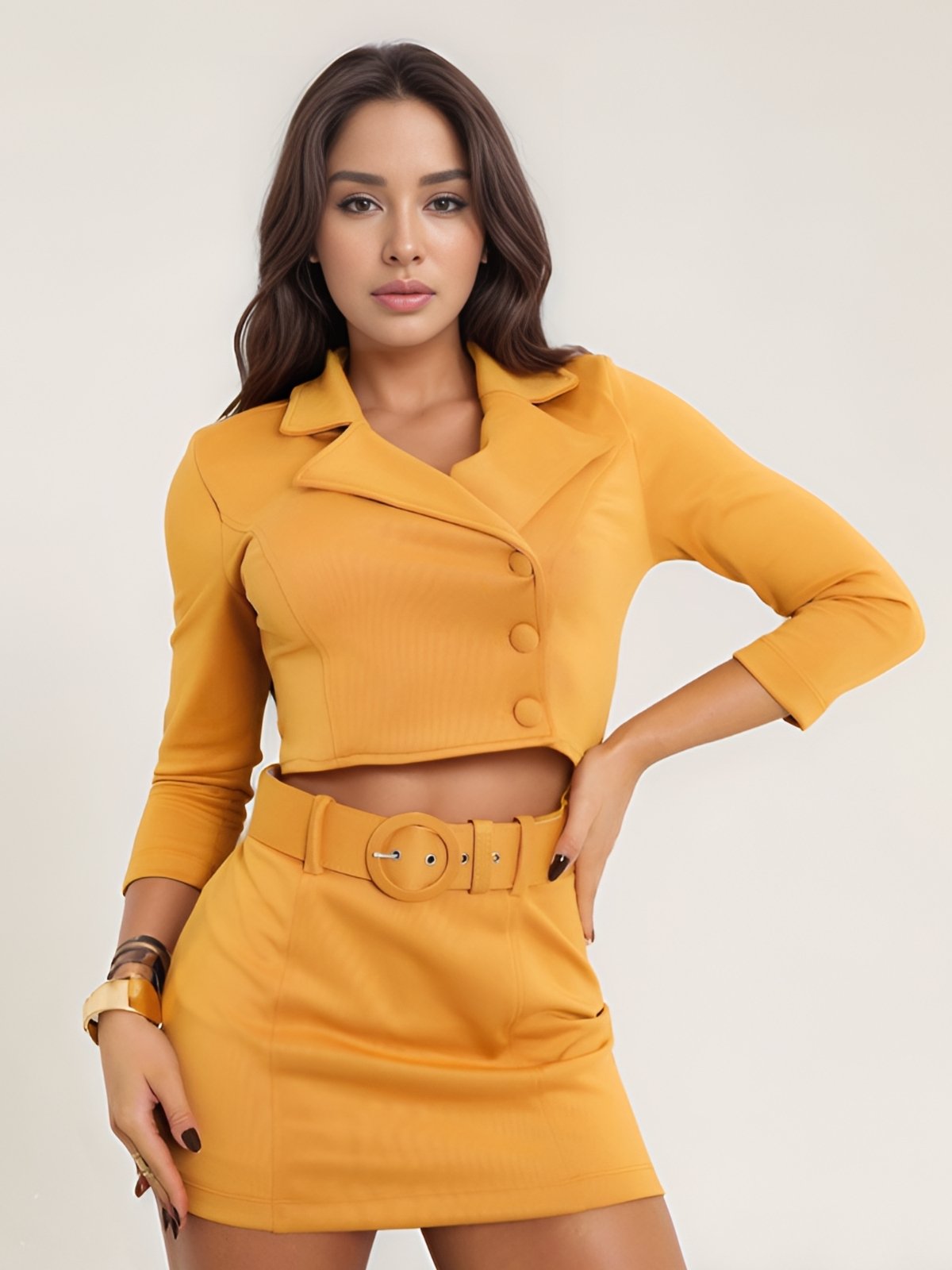 Macacão Curto Tropical Fashion Estilo Blazer com Cinto Forrado – Amarelo