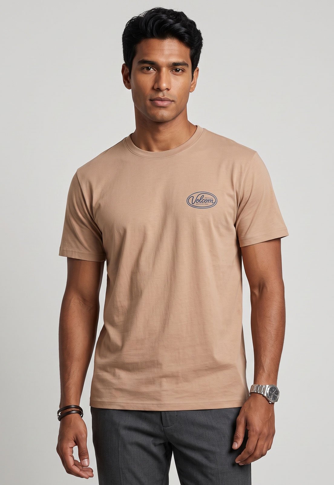 Camiseta Masculina Volcom Silk Clean Sweep Bege