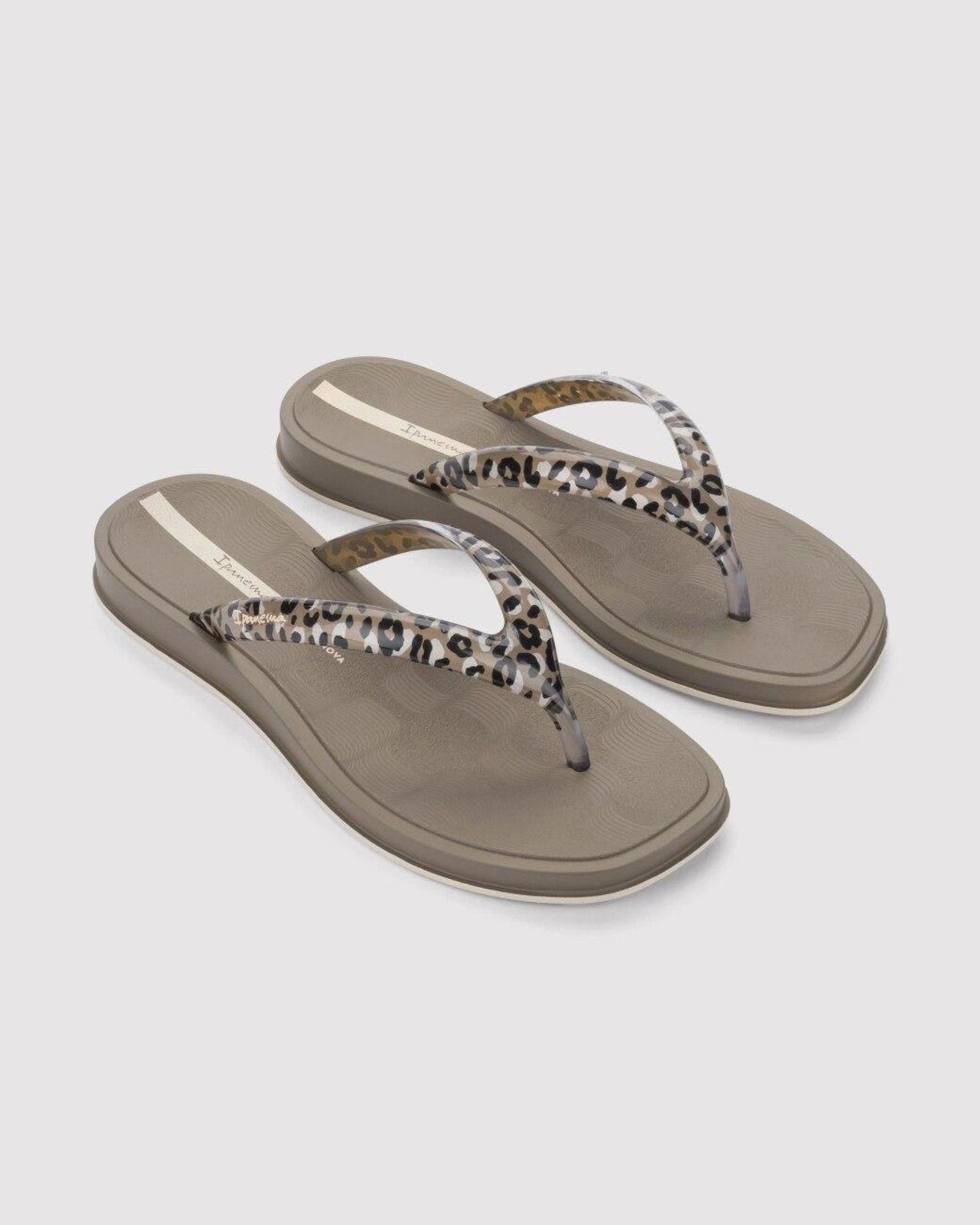 Chinelo Feminino Ipanema Glow Trendy Marrom