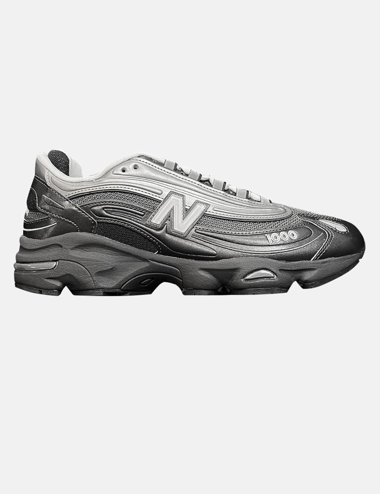 Tênis New Balance 1000 Preto/Matálico