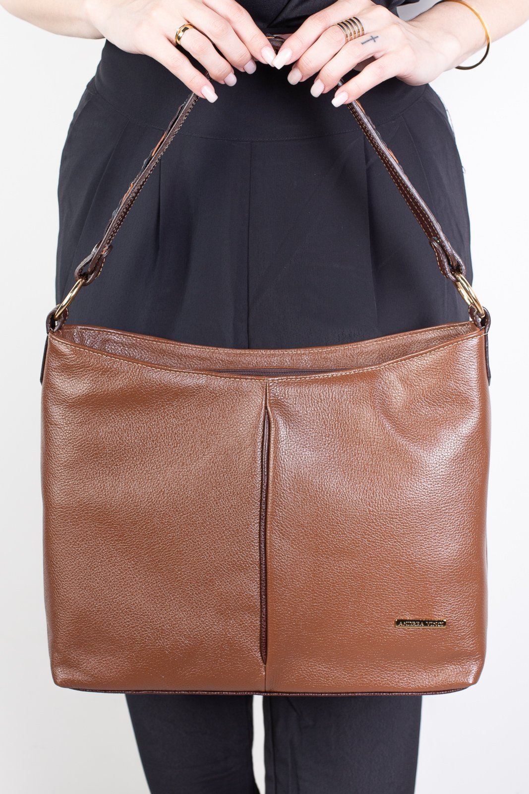 Bolsa de ombro em couro liso Flávia - Whisky/Café